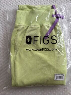 NWT FIGS Sea mist Isabel Wide Leg Scrub Pants